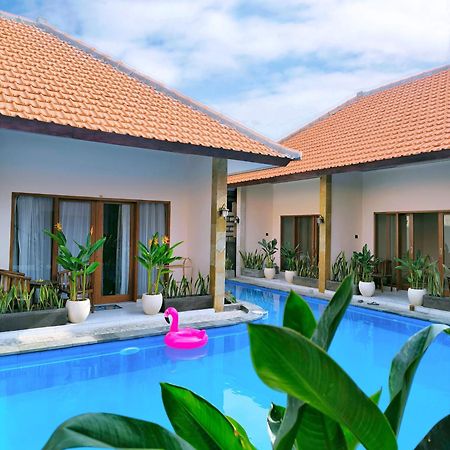 Surya Pandawa Homestay อูงาซัน ภายนอก รูปภาพ