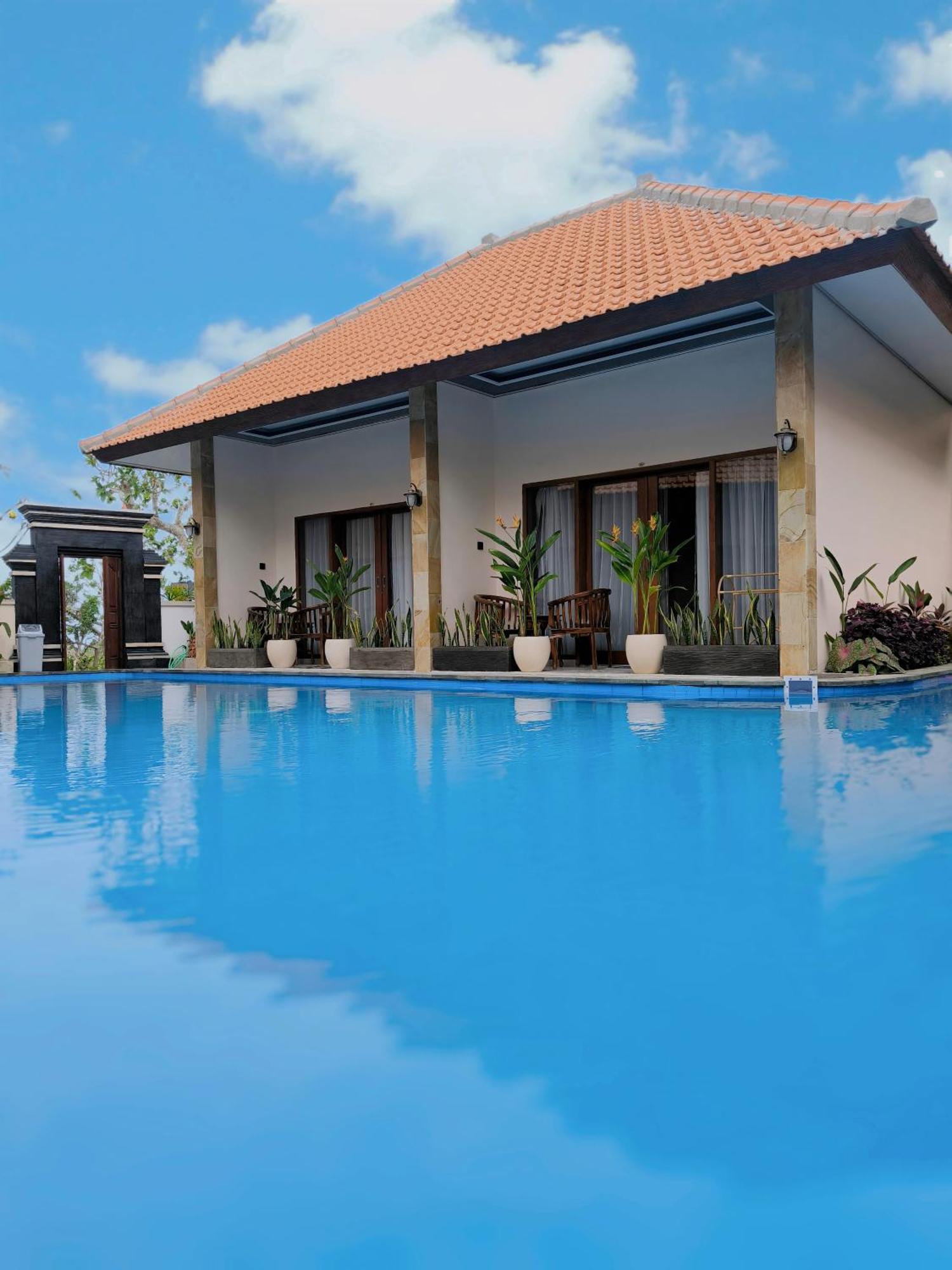Surya Pandawa Homestay อูงาซัน ภายนอก รูปภาพ